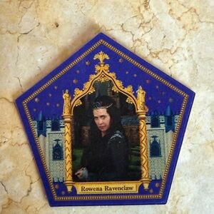 Rowena Ravenclaw chocolate frog wizard card